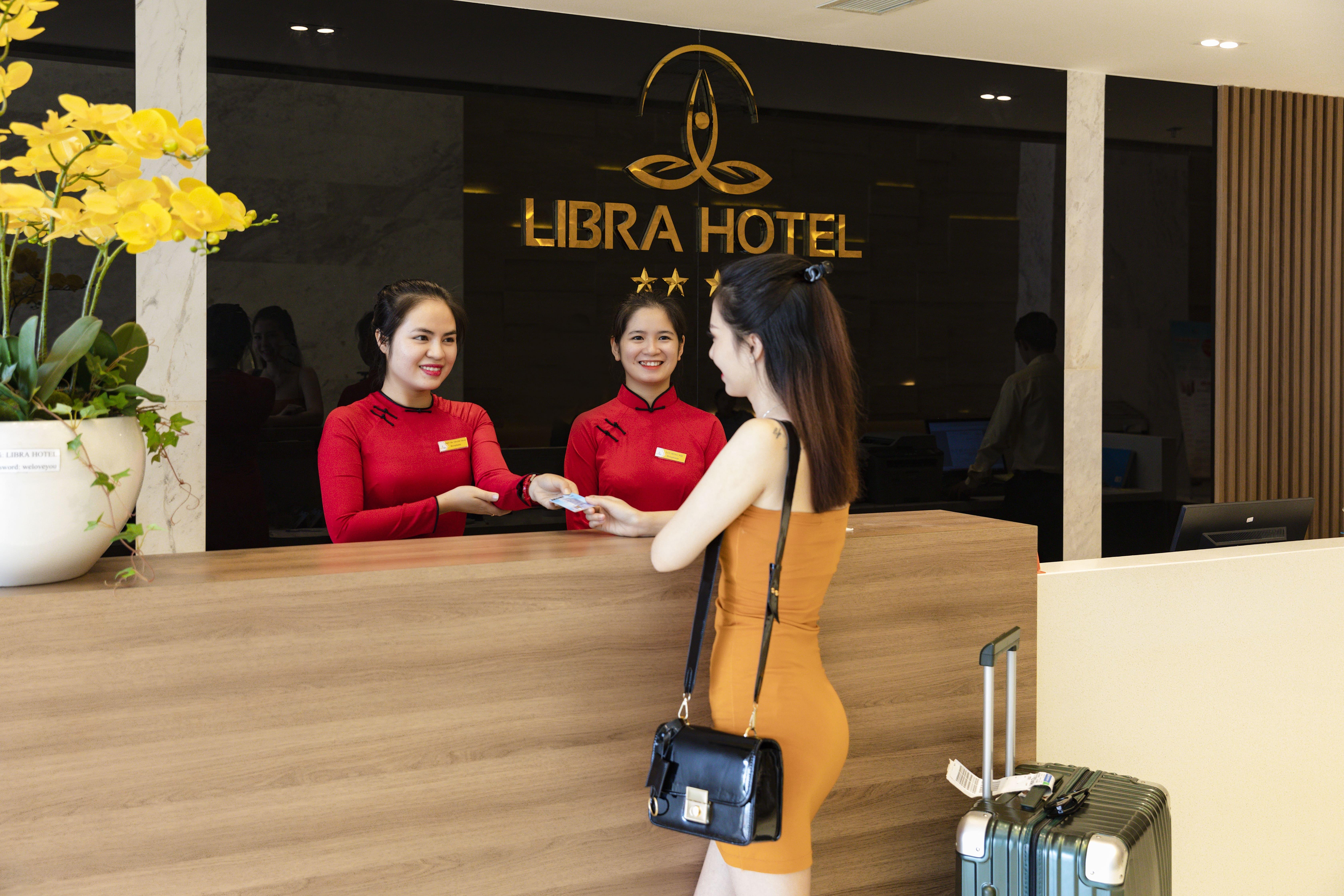 Libra Hotel Нячанг Екстер'єр фото