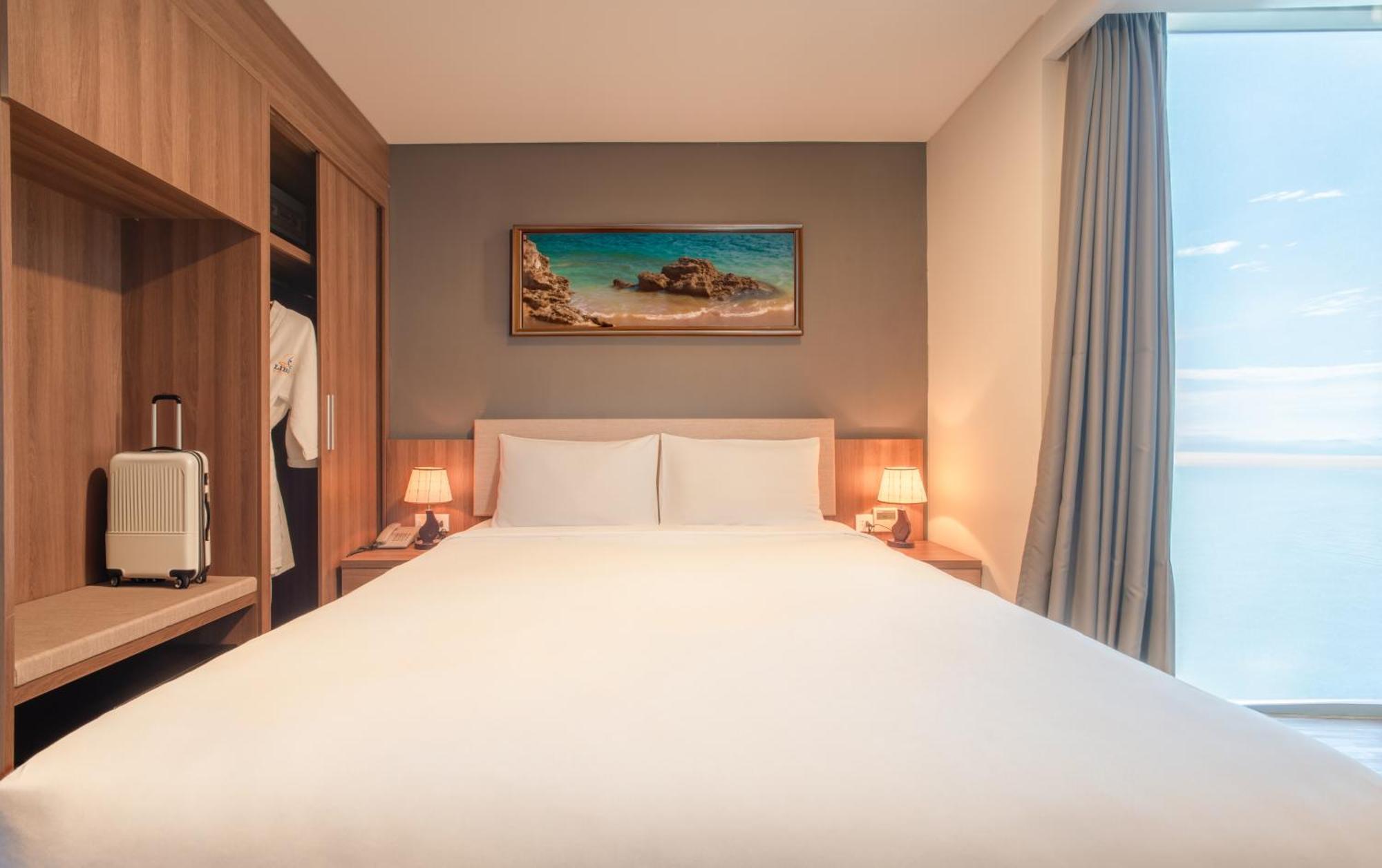Libra Hotel Нячанг Екстер'єр фото